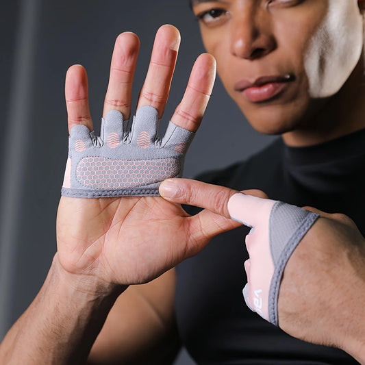 Lightweight Four Finger Fitness Glove